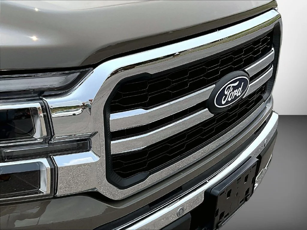 New 2026 Marsh Gray Ford Lariat® image 34