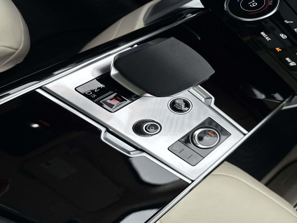 2023 Land Rover Range Rover SE - Photo 26