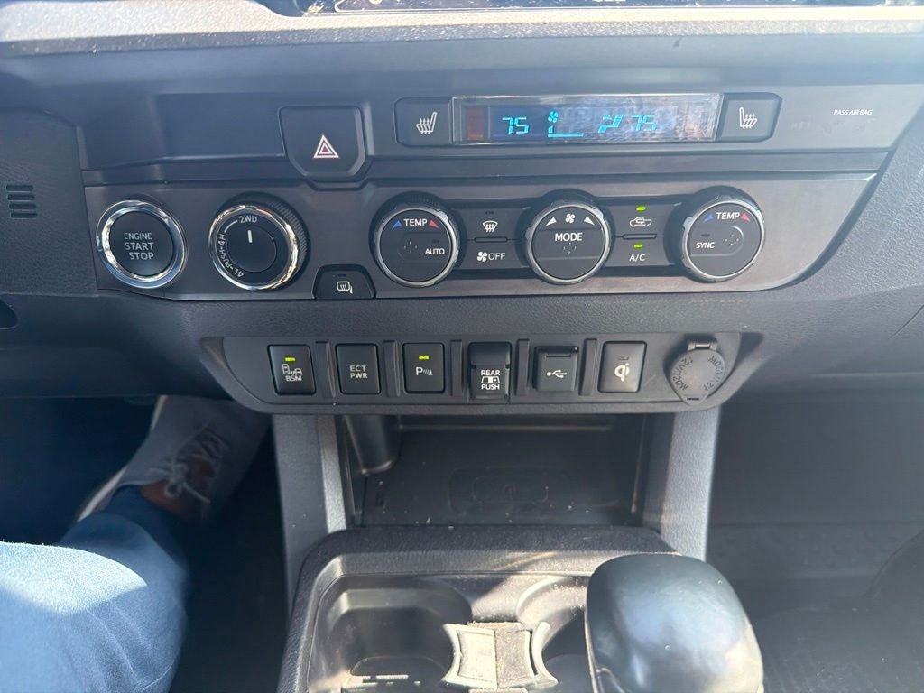 Used 2020  Toyota TRD Off-Road image 6