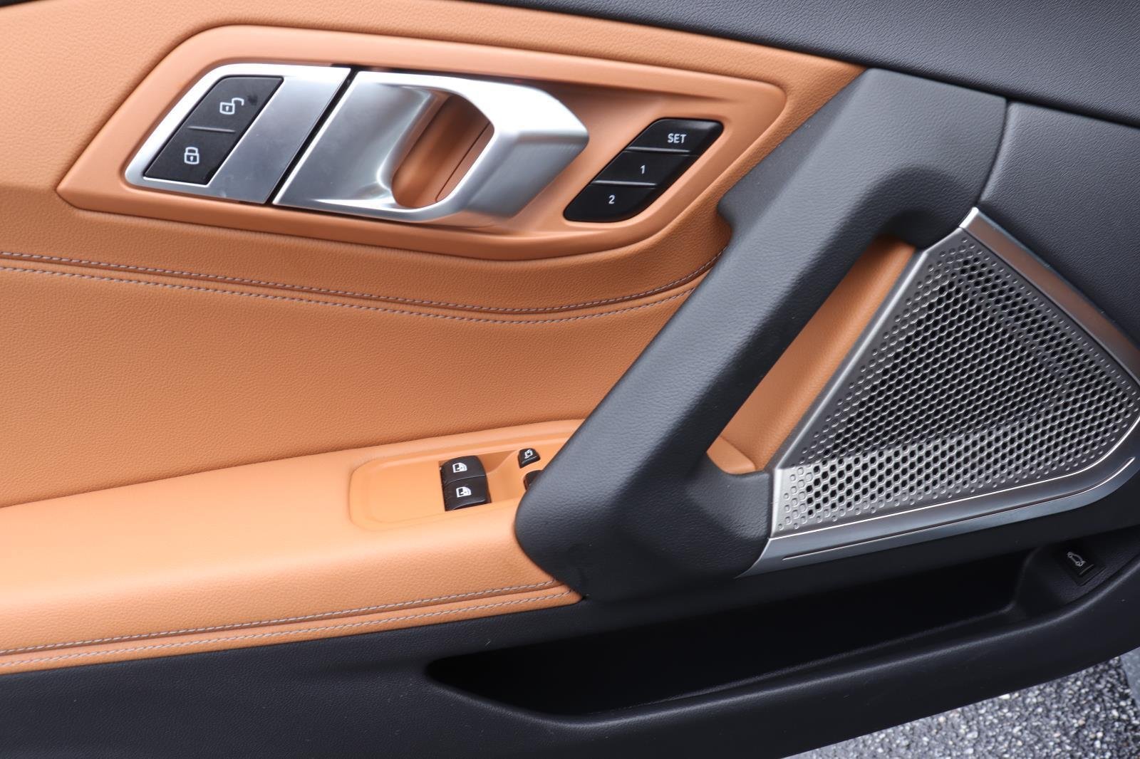 Used 2024 Skyscraper Grey Metallic BMW M40i image 22