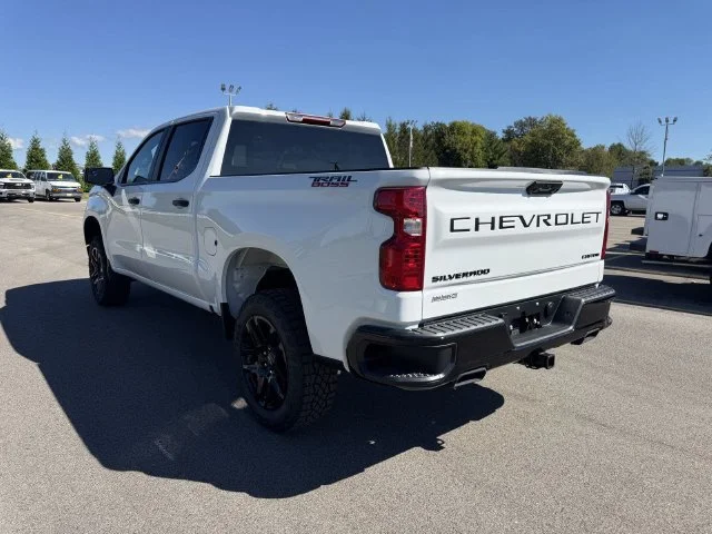 New 2026 Summit White Chevrolet Custom Trail Boss image 20