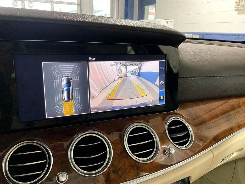 Used 2018 Black Mercedes-Benz E 400 image 19