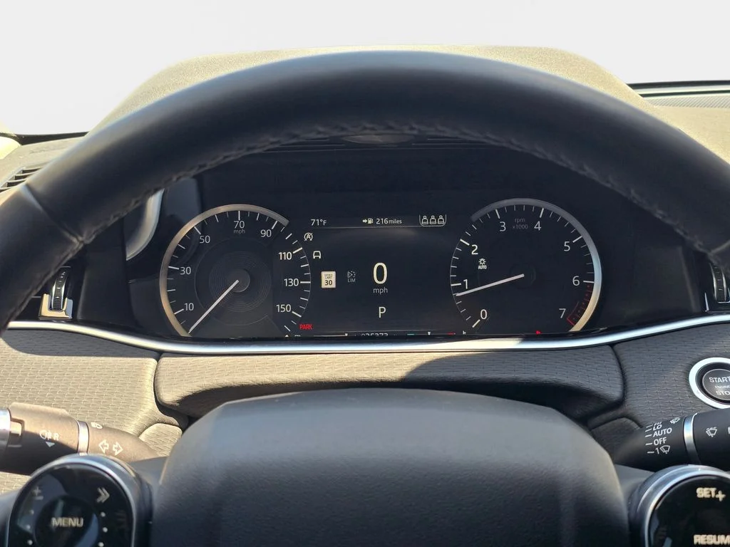 Used 2020 Black Land Rover S image 22