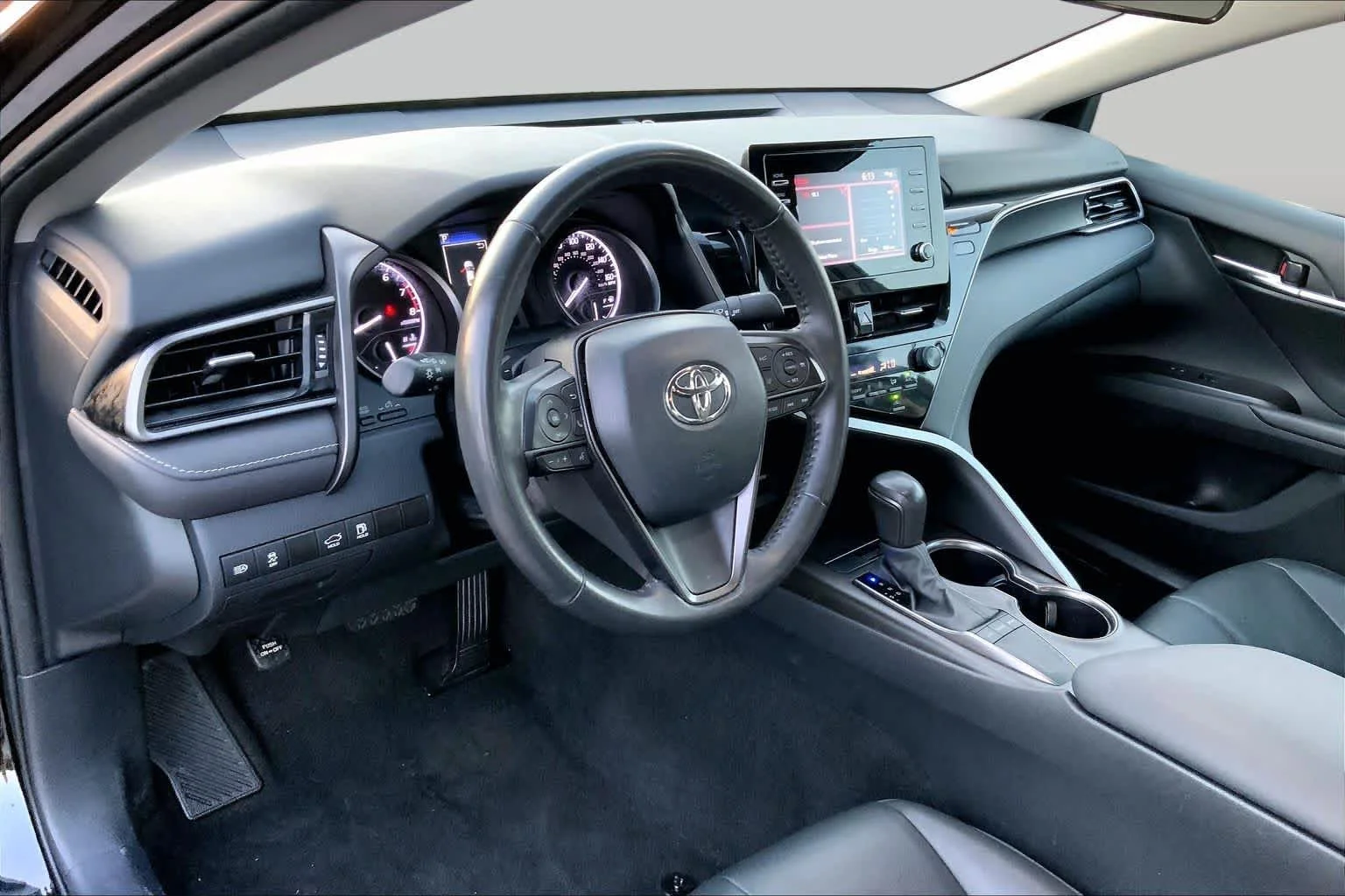 Used 2024 Midnight Black Metallic Toyota SE image 15