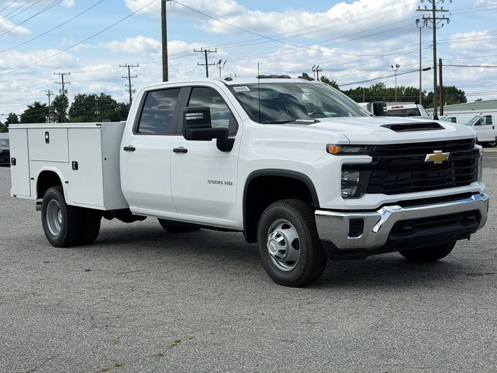 New 2026 Summit White Chevrolet Work Truck image 1