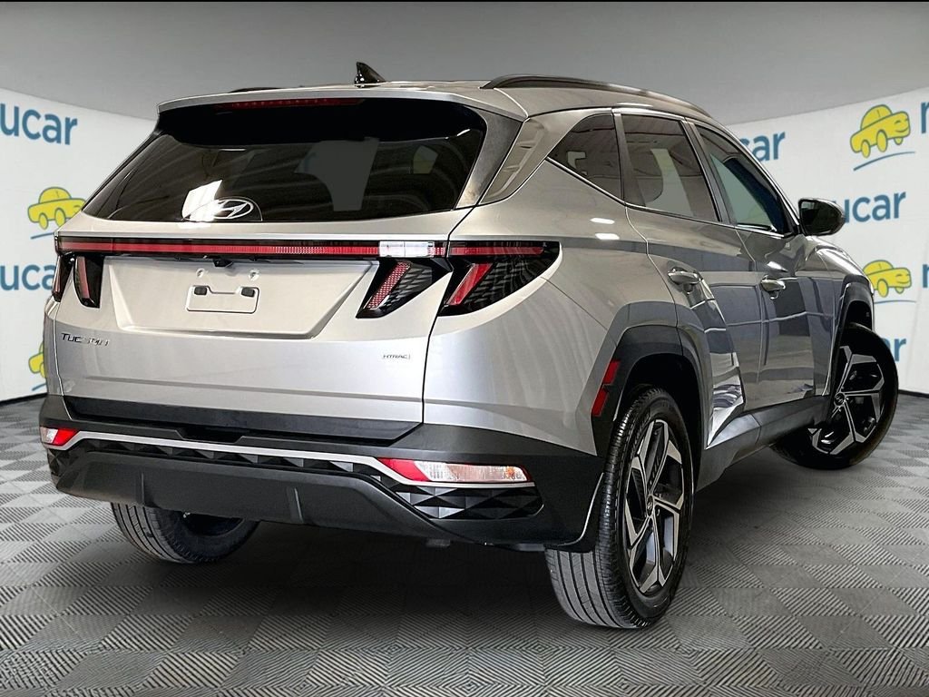 Used 2023 Silver Hyundai SEL image 6