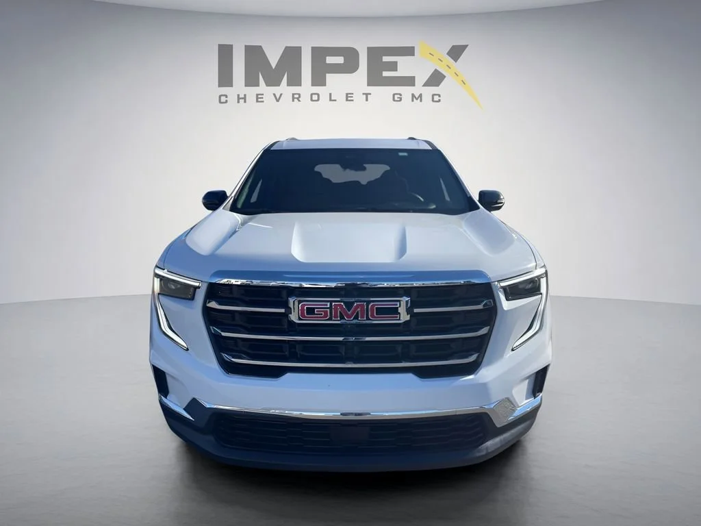 Used 2025 Summit White GMC Elevation image 8