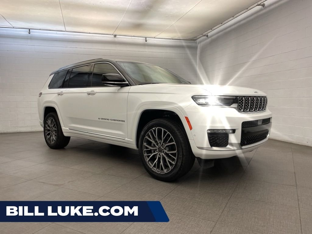 New 2025 Bright White Clear-Coat Exterior Paint Jeep Summit image 1