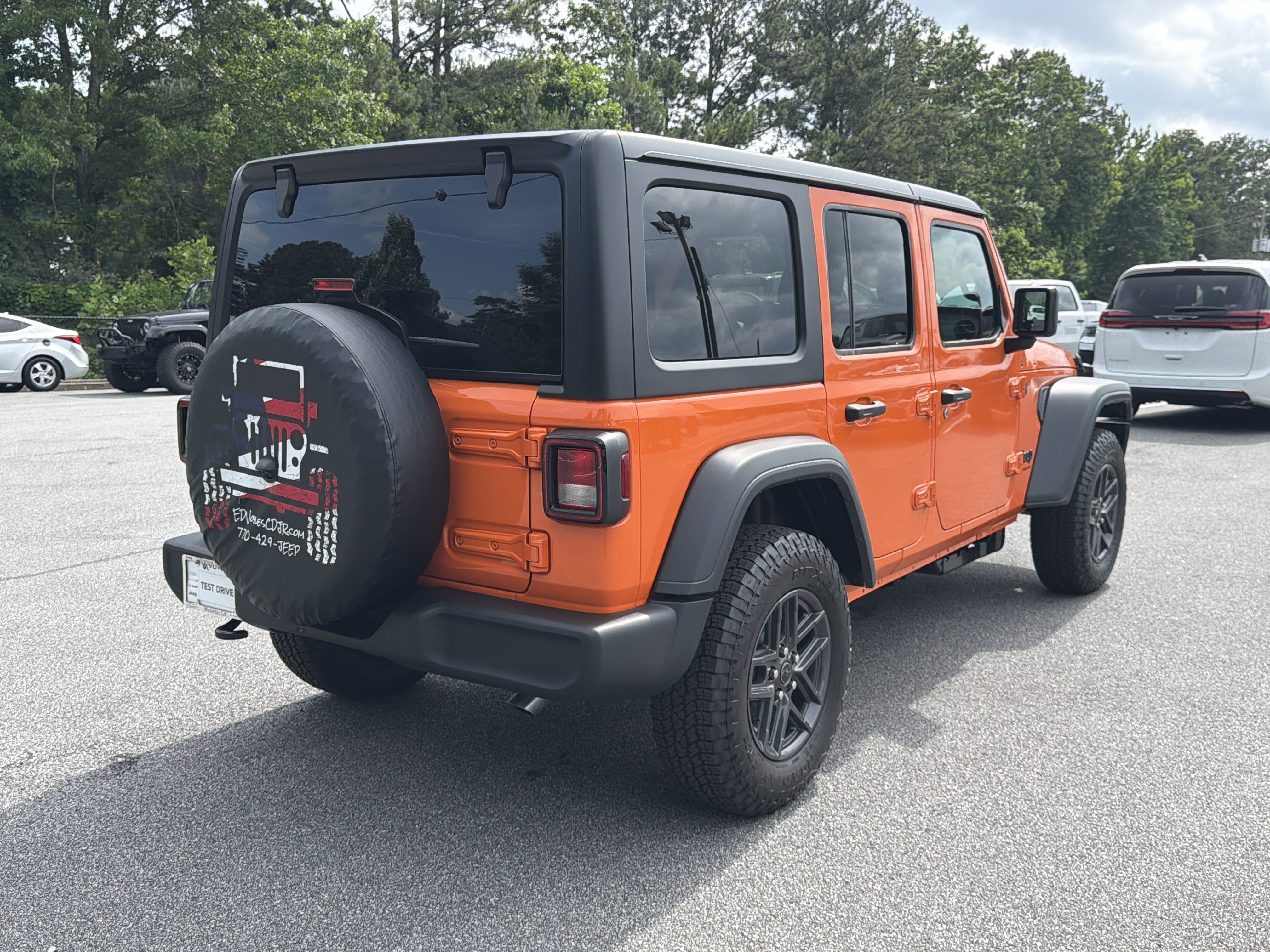 New 2026 Joose Exterior Paint Jeep Sport S image 8