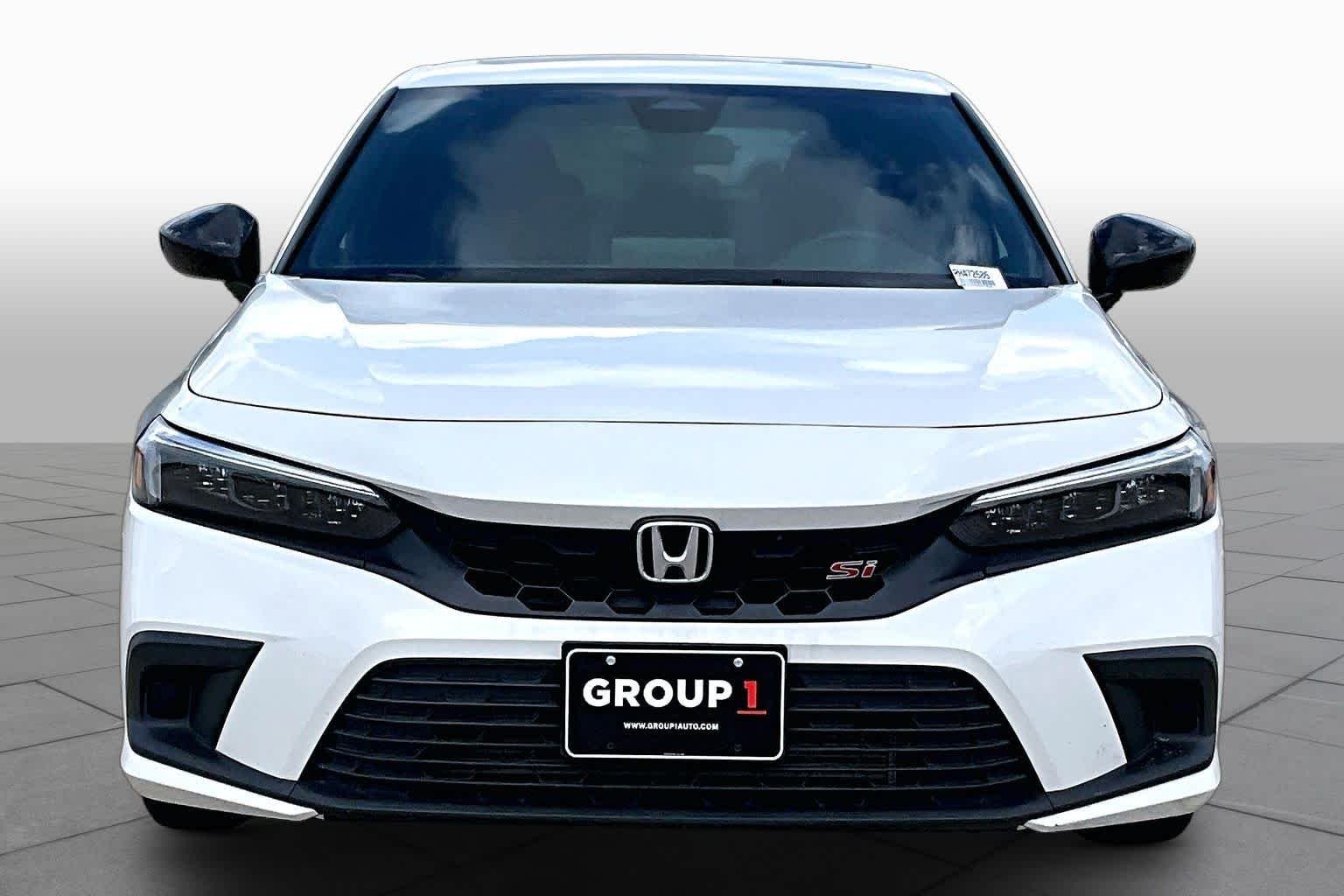 Used 2024 Platinum White Pearl Honda  image 6