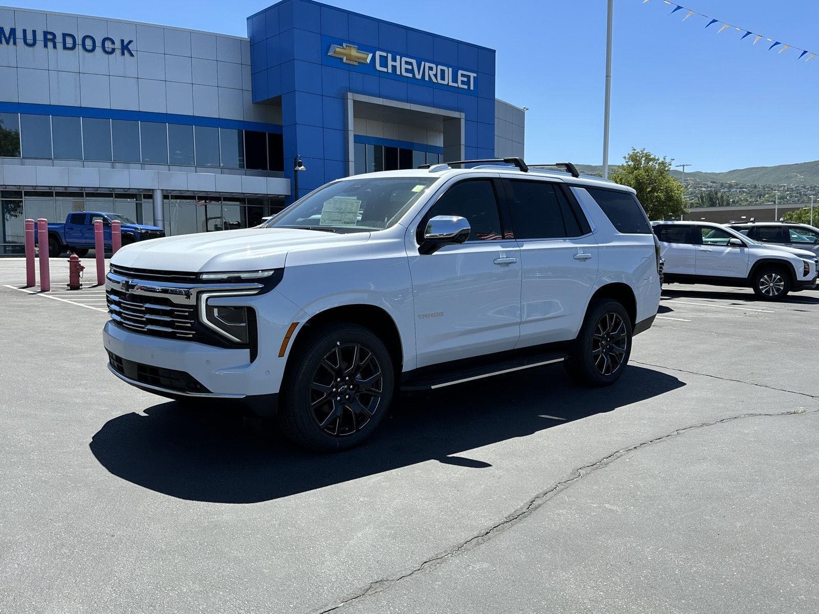New 2026 Polar White Tricoat Chevrolet Premier image 2
