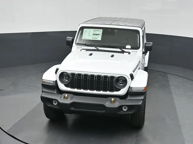 New 2026 Bright White Clear-Coat Exterior Paint Jeep 85th Anniversary Edition image 38