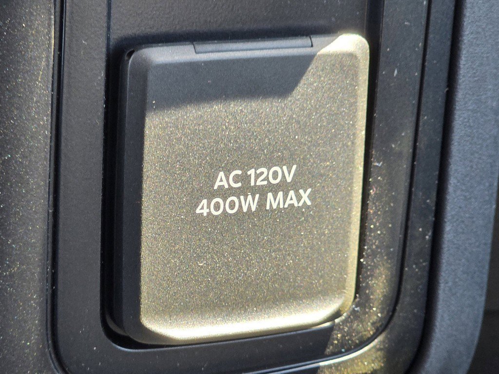 New 2026 Glacier Gray Metallic Tri-Coat Ford F-350® Lariat® image 9