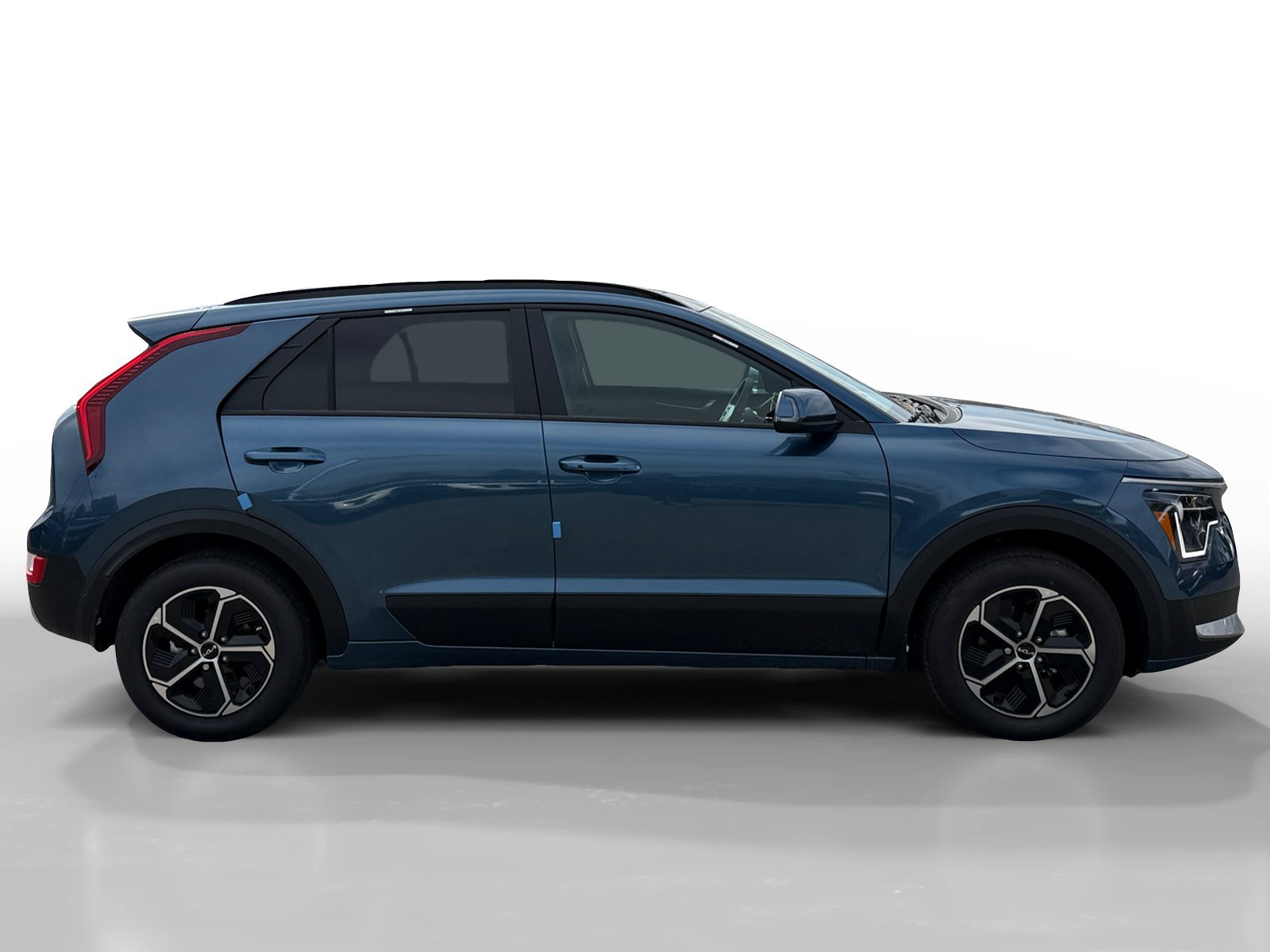 New 2026 Mineral Blue Kia EX image 6