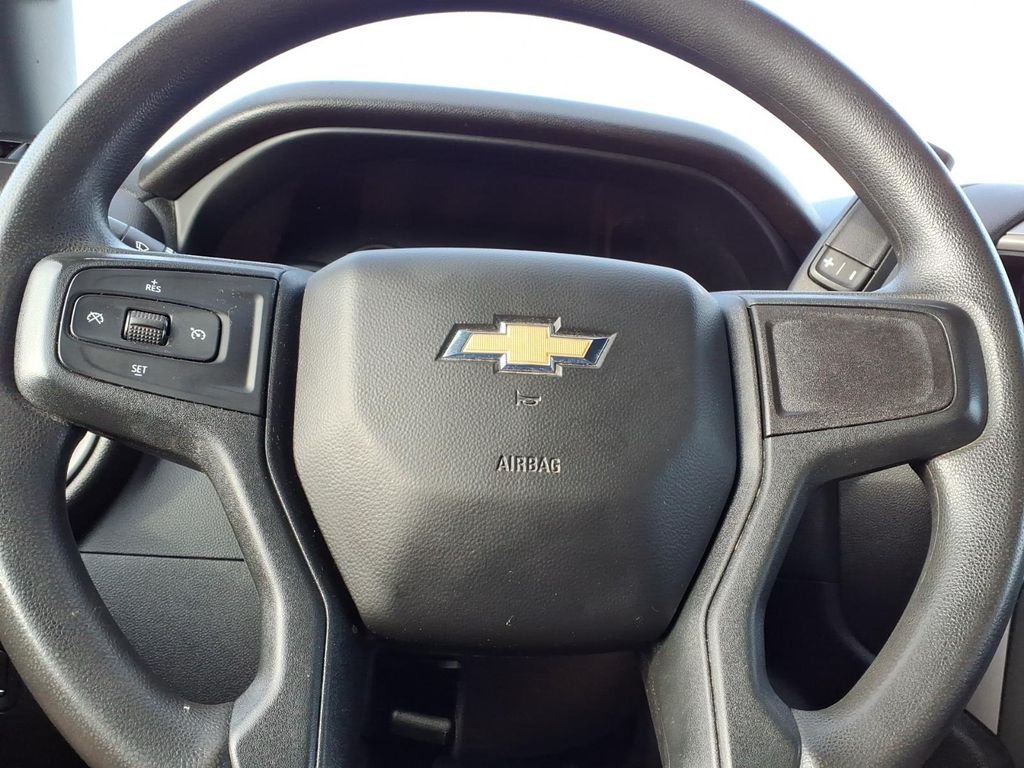 Used 2022 Northsky Blue Metallic Chevrolet Custom image 18