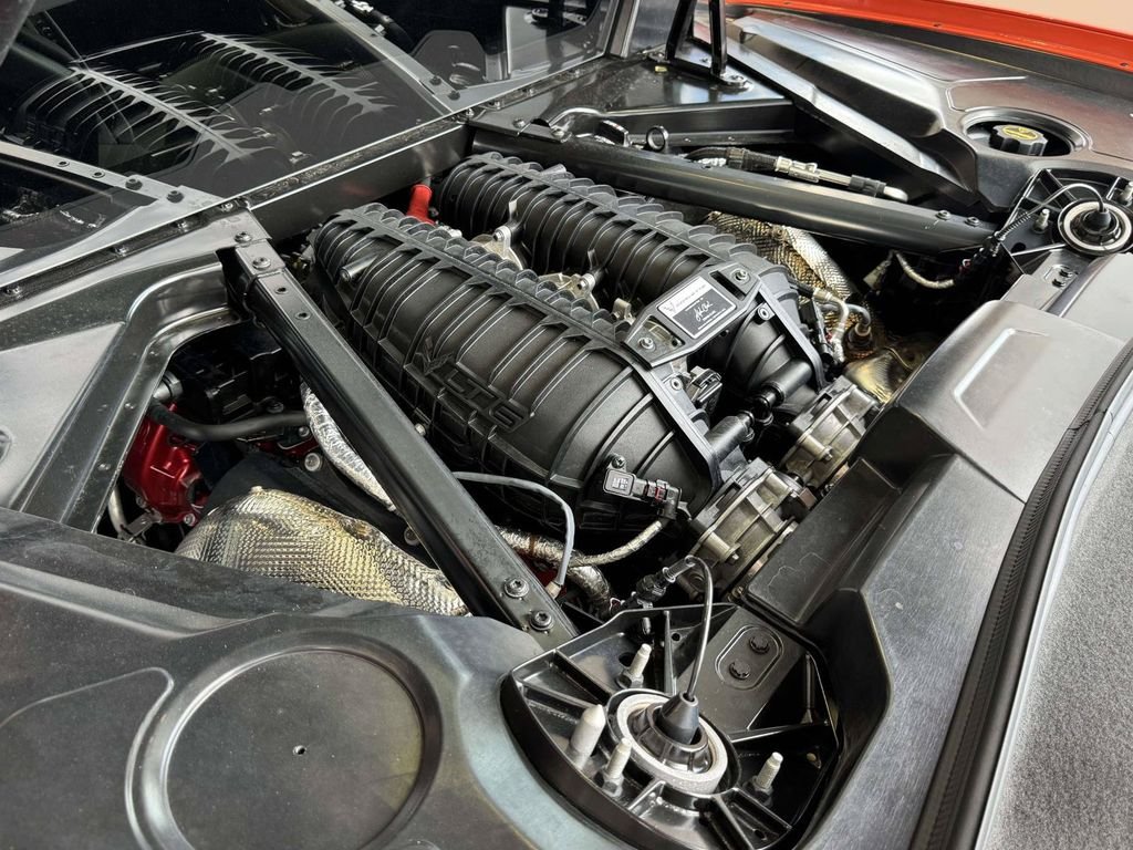 Used 2025 Orange Chevrolet Z06 image 28