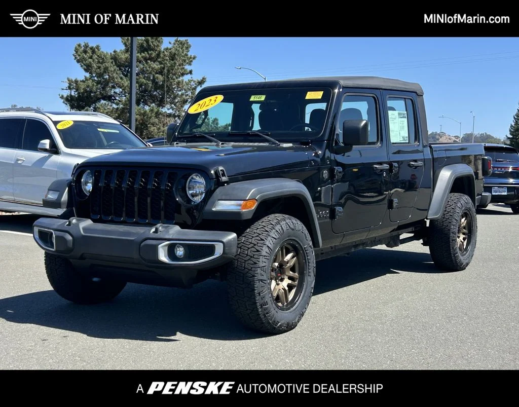 2023 Jeep Gladiator