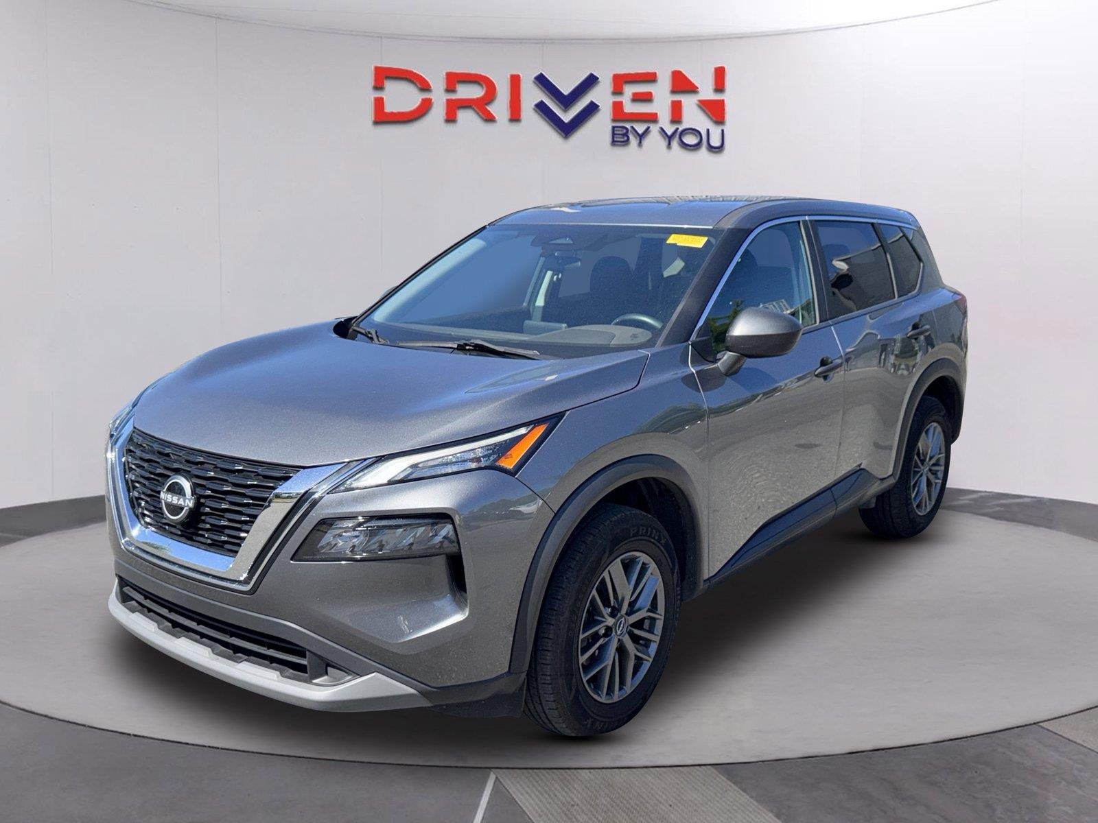 Used 2023 Gun Metallic Nissan S image 8