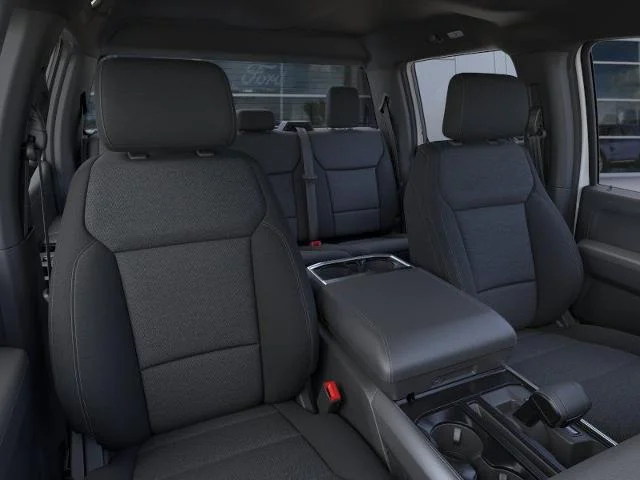 New 2026 Oxford White Ford XLT image 30