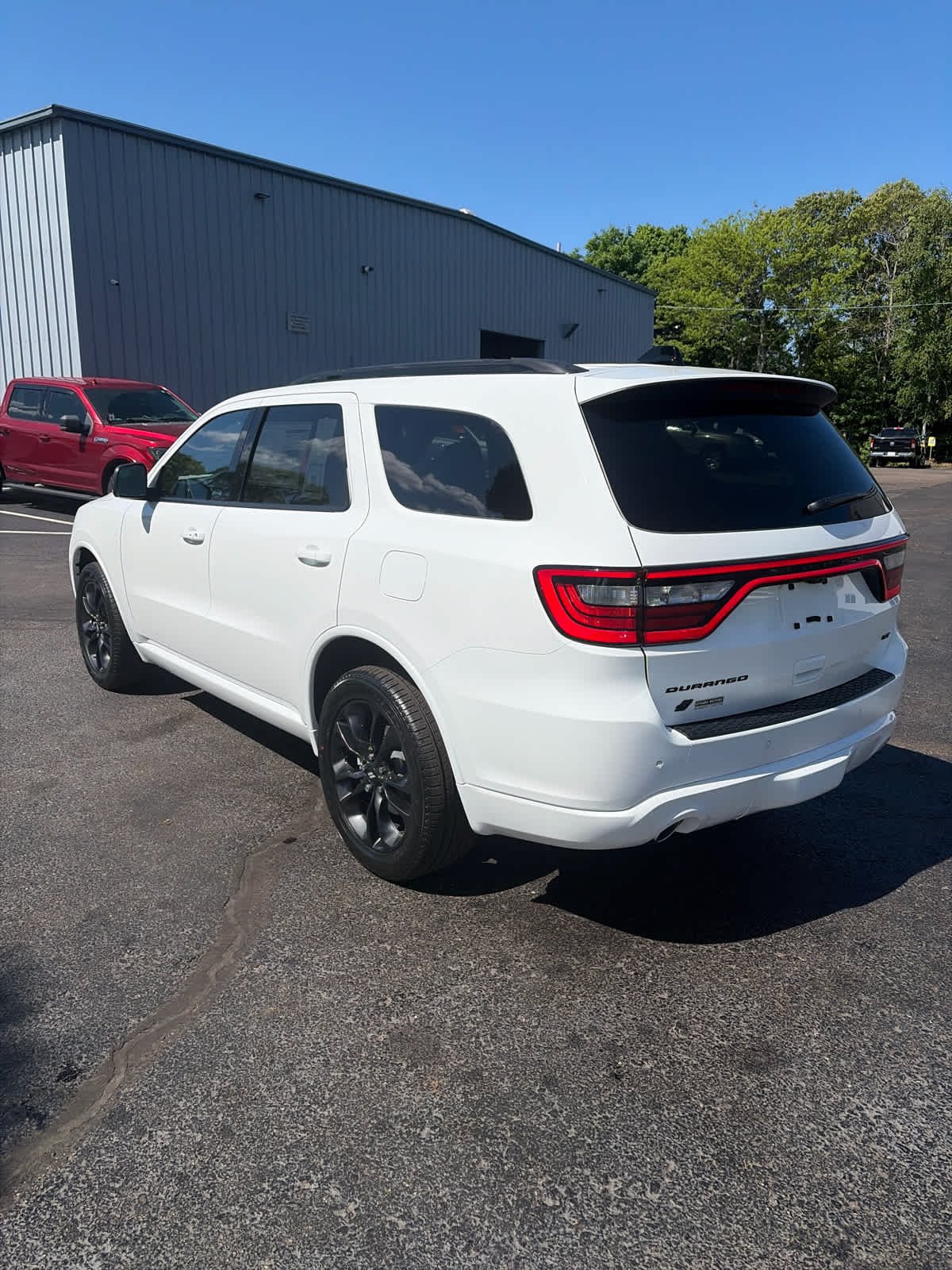 New 2026 White Knuckle Clear-Coat Exterior Paint Dodge GT Plus image 7