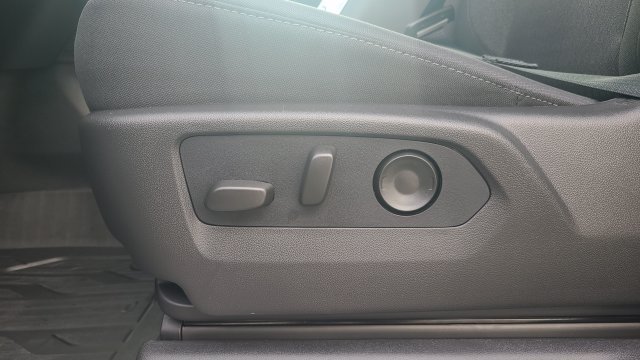 New 2026 Summit White GMC Elevation image 11