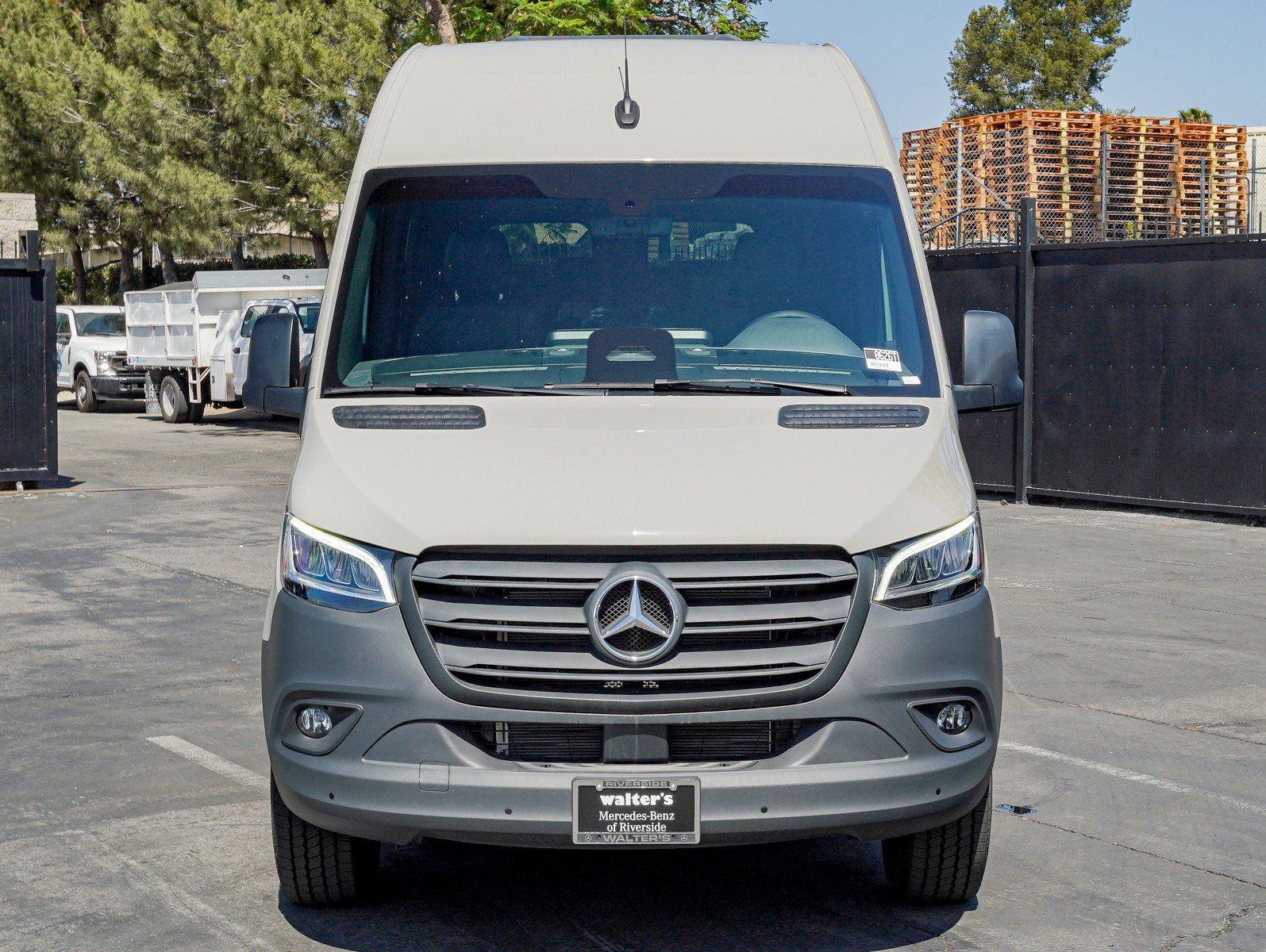 2025 Mercedes-Benz Sprinter Passenger Van Base - Photo 2