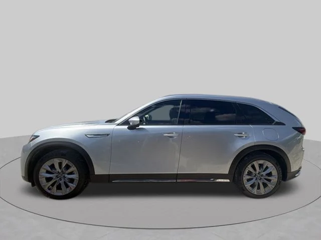 Used 2025 Silver Mazda 3.3 Turbo Premium Plus image 2