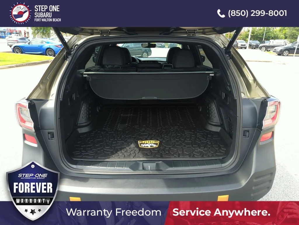 Used 2025 Green Subaru Wilderness image 30