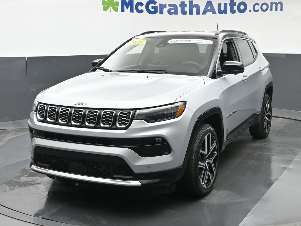 Used 2025 Silver Jeep Limited image 21
