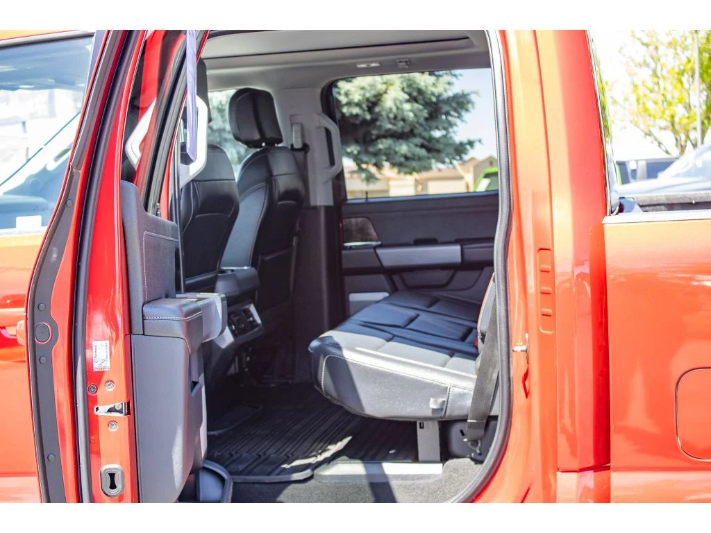 Used 2023 Rapid Red Metallic Tinted Clearcoat Ford LARIAT image 19