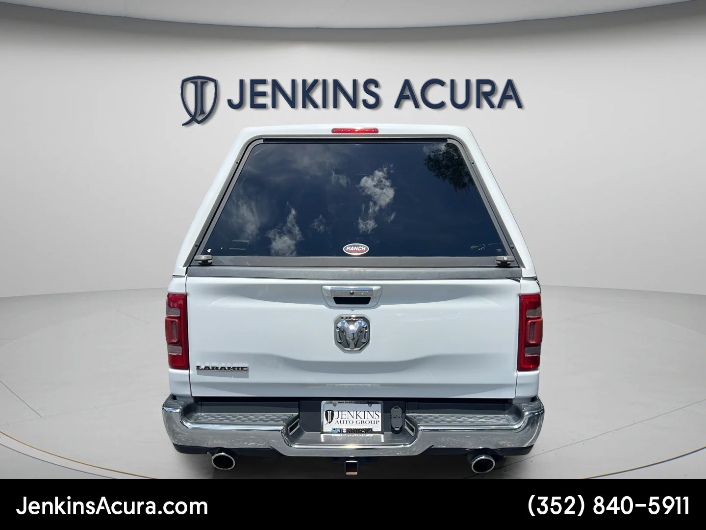 Used 2022 Bright White Clearcoat Ram Laramie image 4