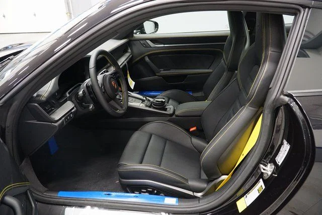 2026 Porsche 911 S - Photo 23