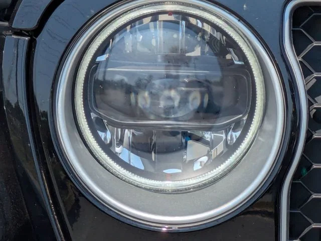 Used 2023 Black Jeep Sahara 4xe image 9
