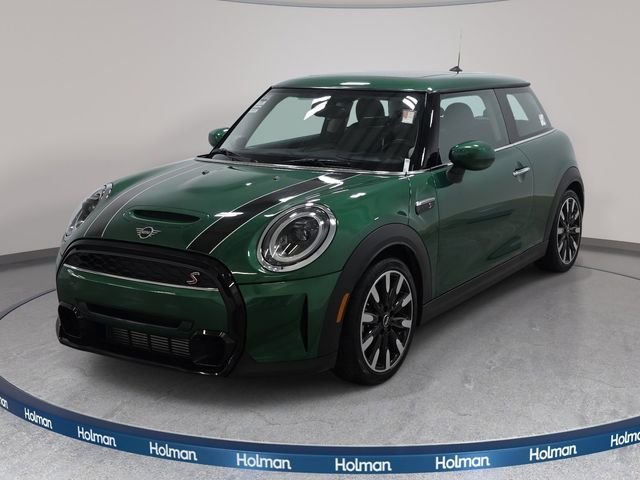 2023 MINI Cooper Cooper S 3 Door's photo