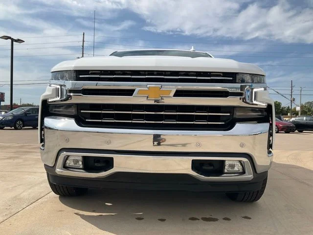 Used 2021 White Chevrolet LTZ image 30