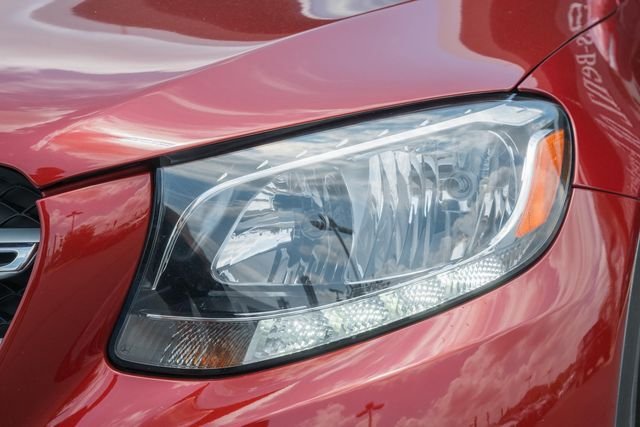 Used 2019 designo Cardinal Red Metallic Mercedes-Benz GLC 300 image 12