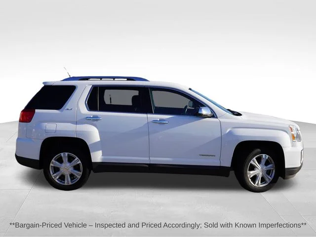 Used 2017 White GMC SLT image 2