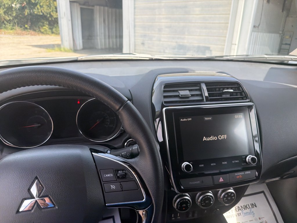 Used 2026 Silver Mitsubishi 2.0 SE image 21