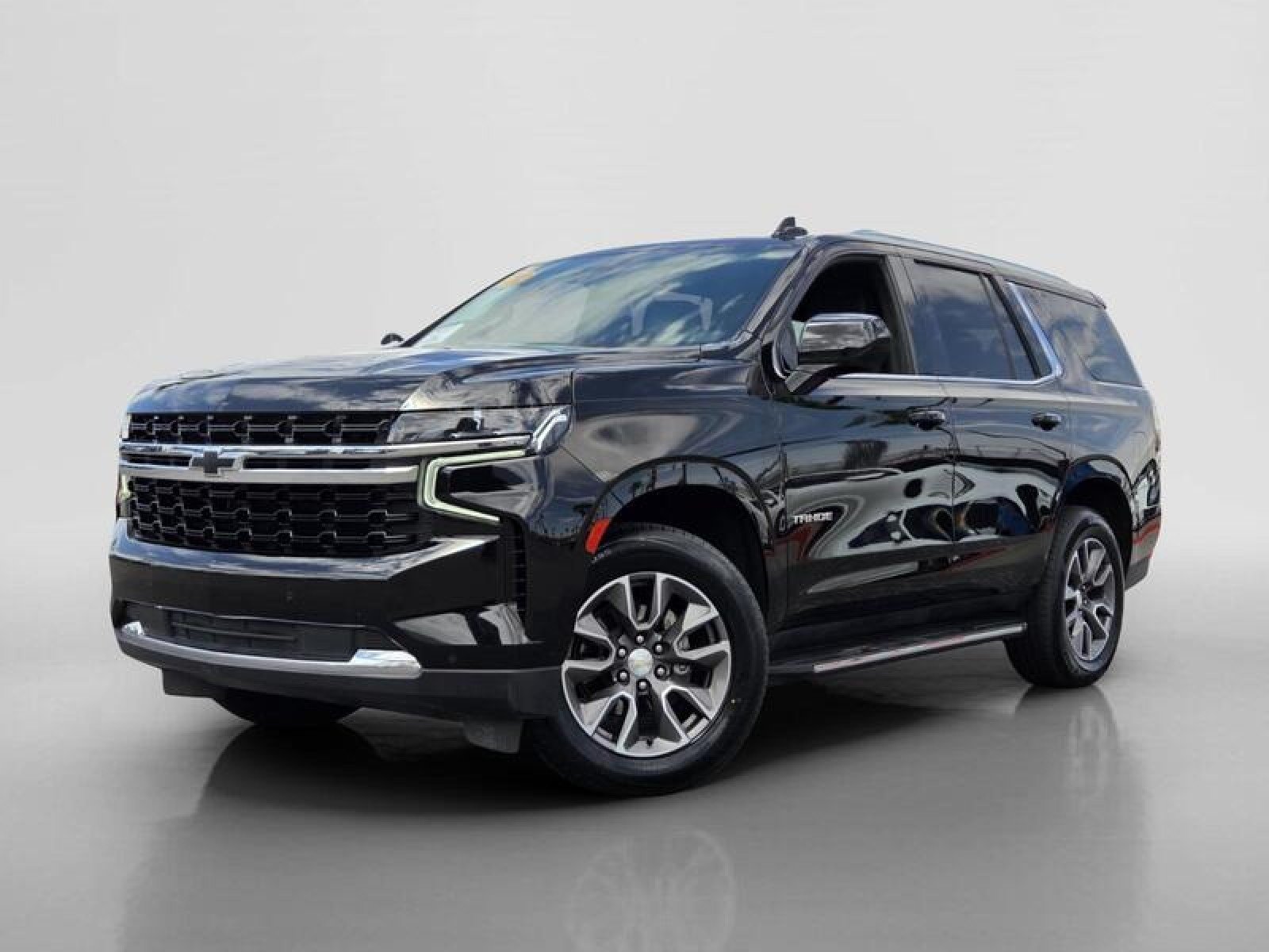 Used 2022 Black Chevrolet LS image 1