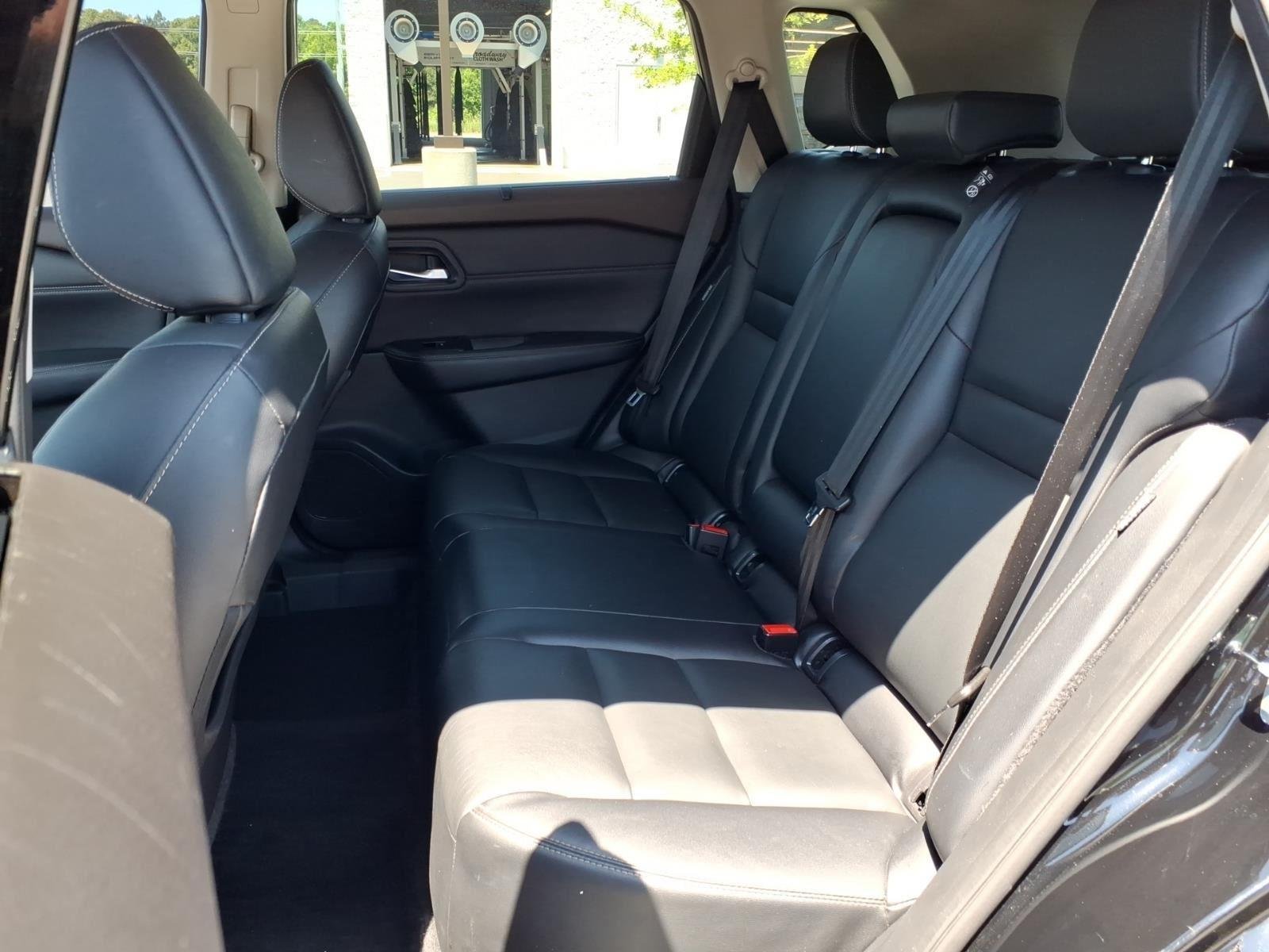 Used 2022 Super Black Nissan SL image 19