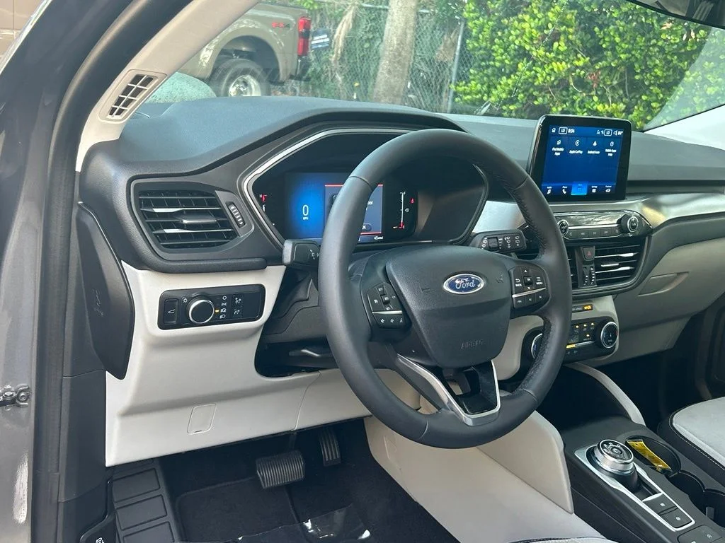 Certified Used 2023 Gray Metallic Ford Active image 32