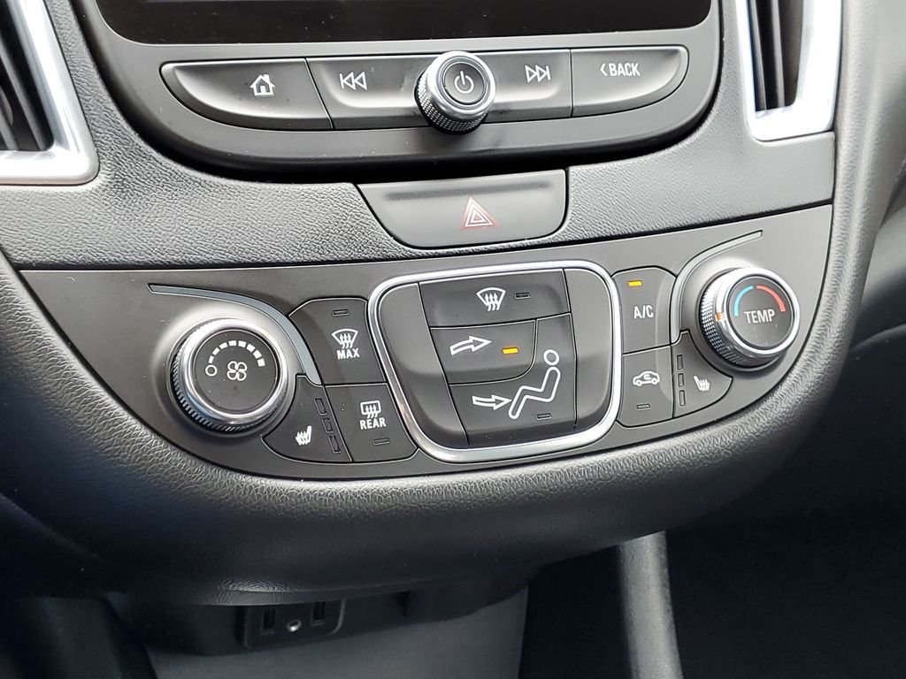 Used 2016 Black Chevrolet LT image 25