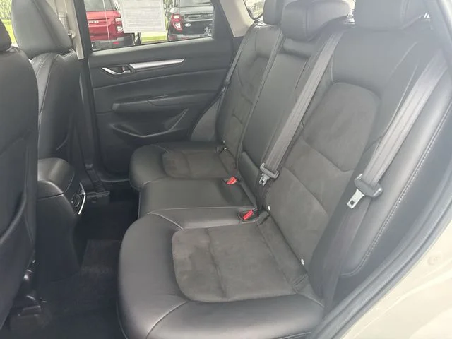 Used 2019 Snowflake White Pearl Mica Mazda Touring image 27