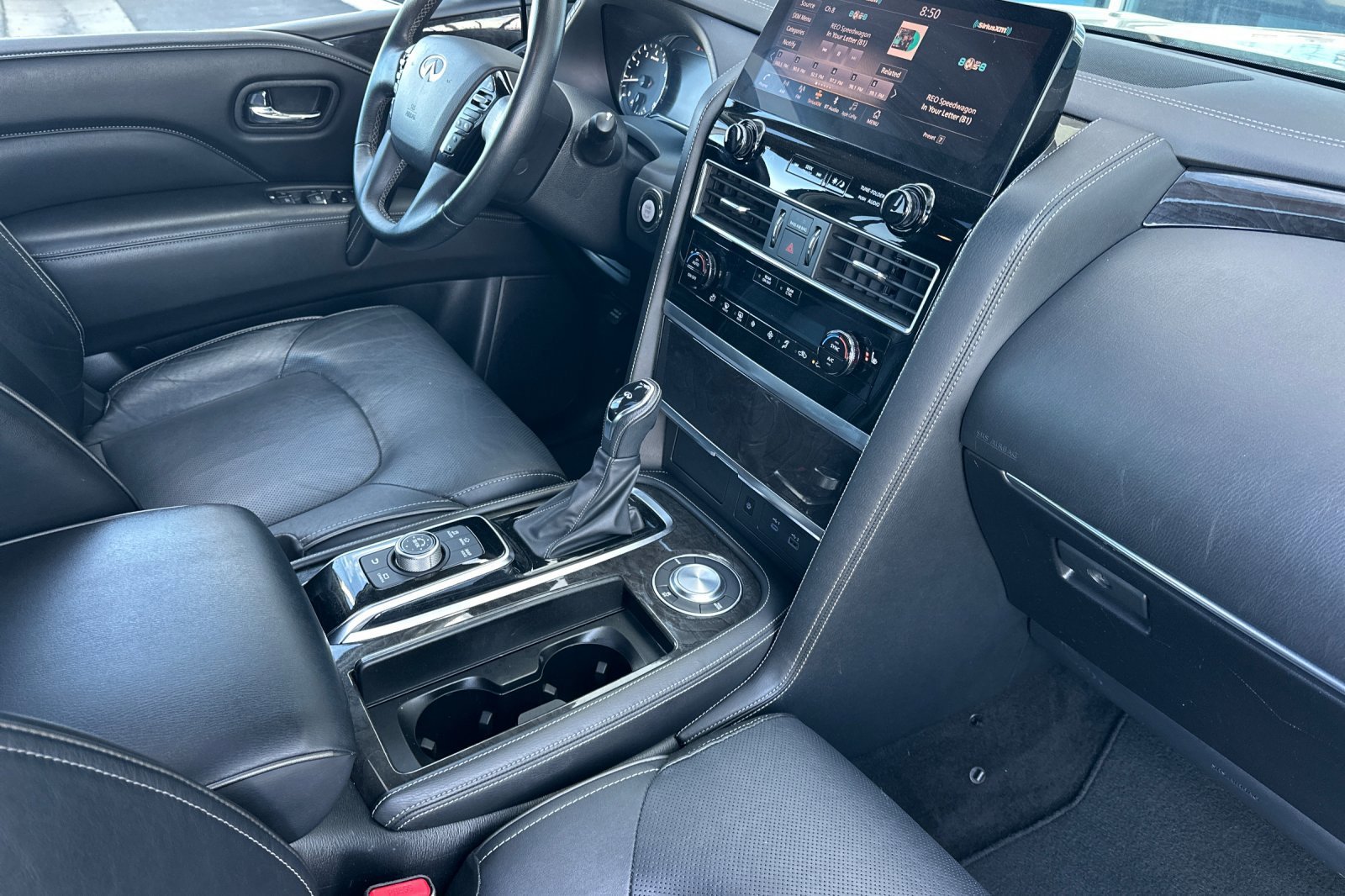 2023 INFINITI QX80 Luxe - Photo 17