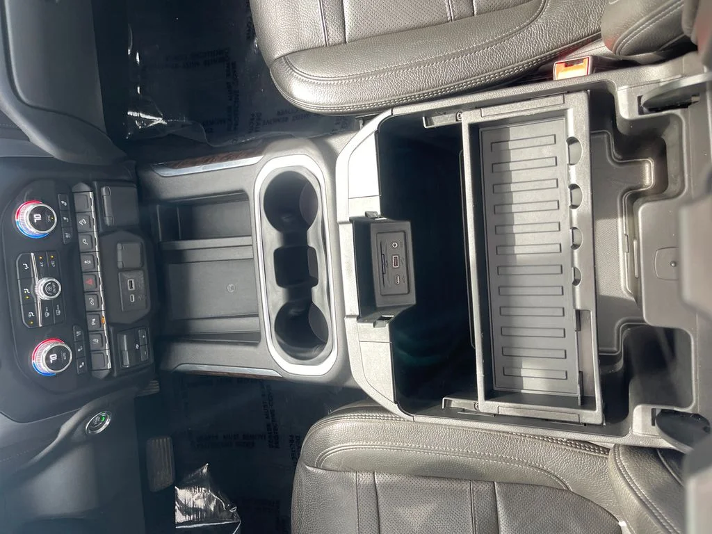 Used 2020 White GMC Denali image 28