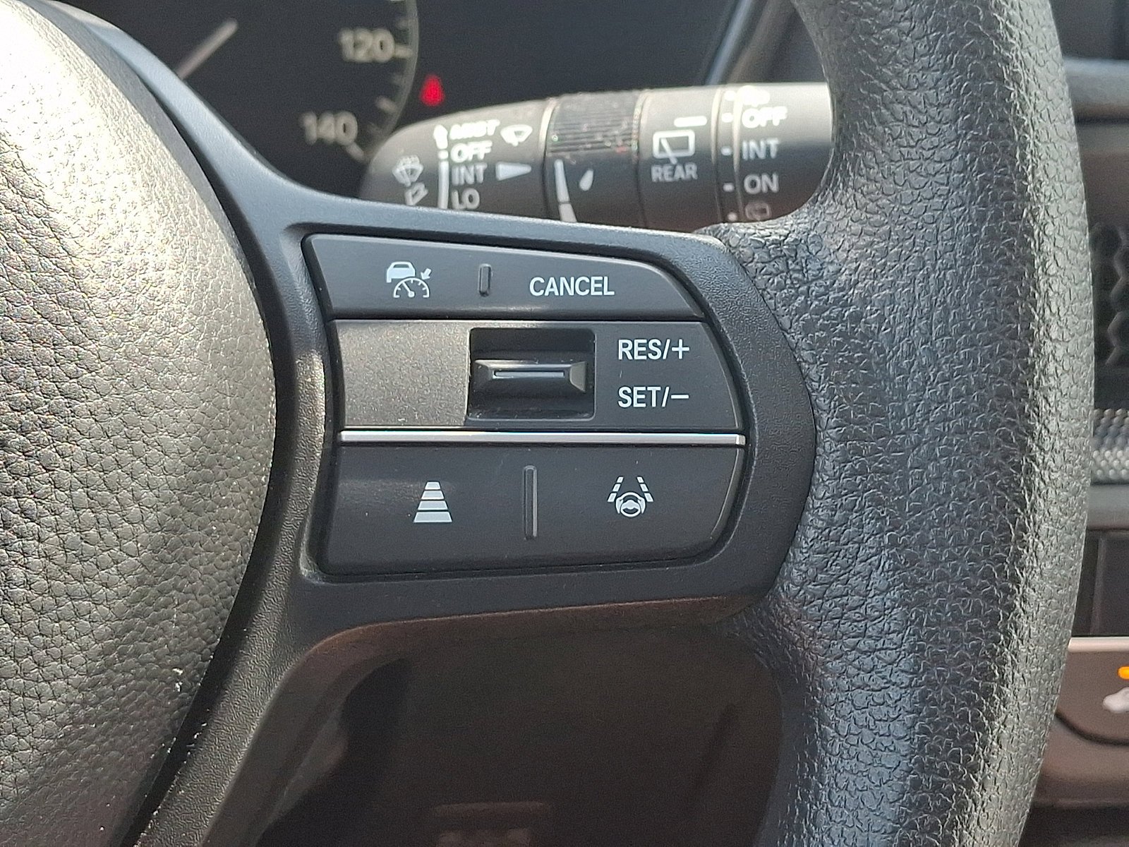2025 Honda CR-V EX - Photo 22