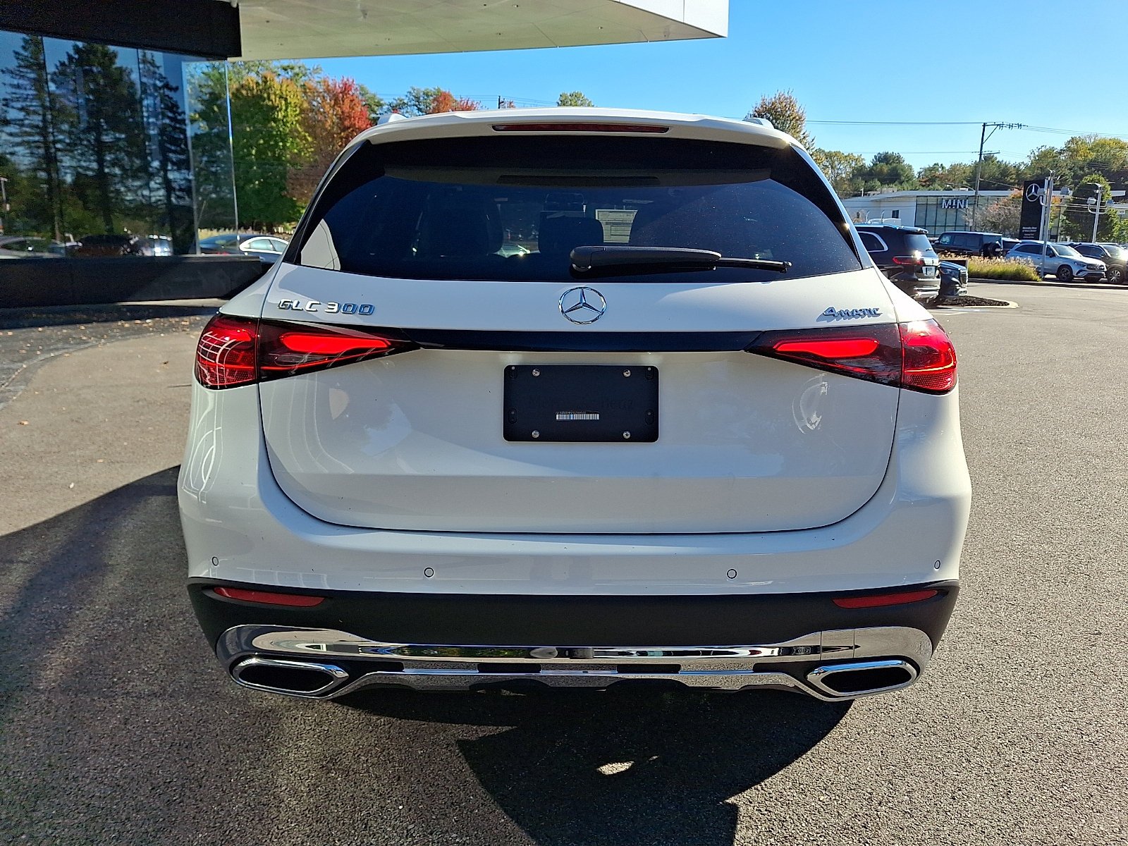 New 2027 Polar White Mercedes-Benz GLC 300 image 26