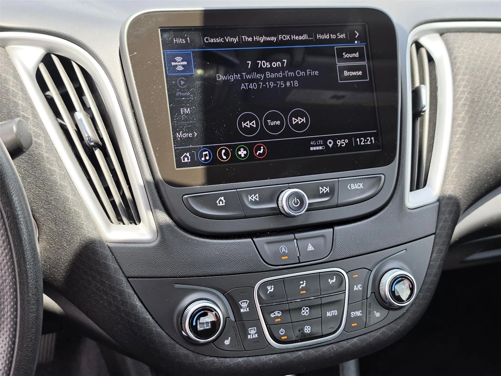 Used 2024 Mineral Gray Metallic Chevrolet LT image 13