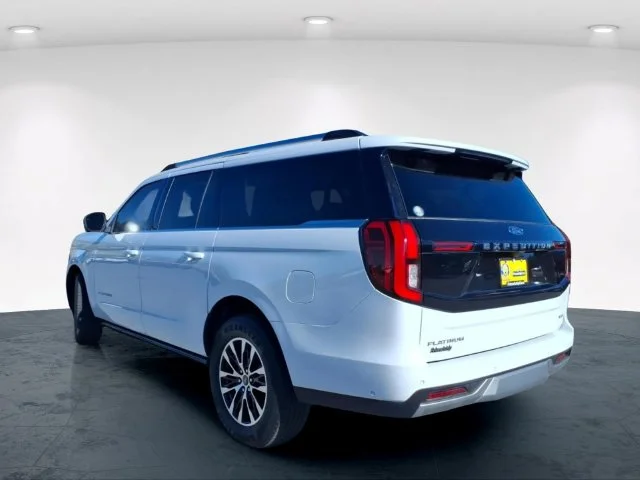 Used 2025 White Ford Platinum image 11