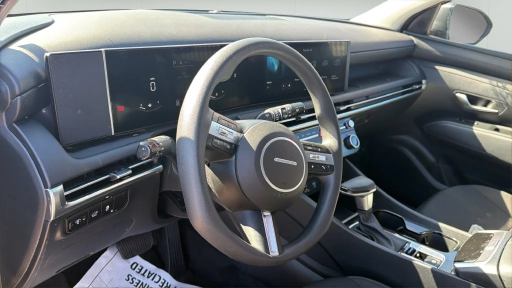 Used 2026 Black Hyundai SEL Plus image 17